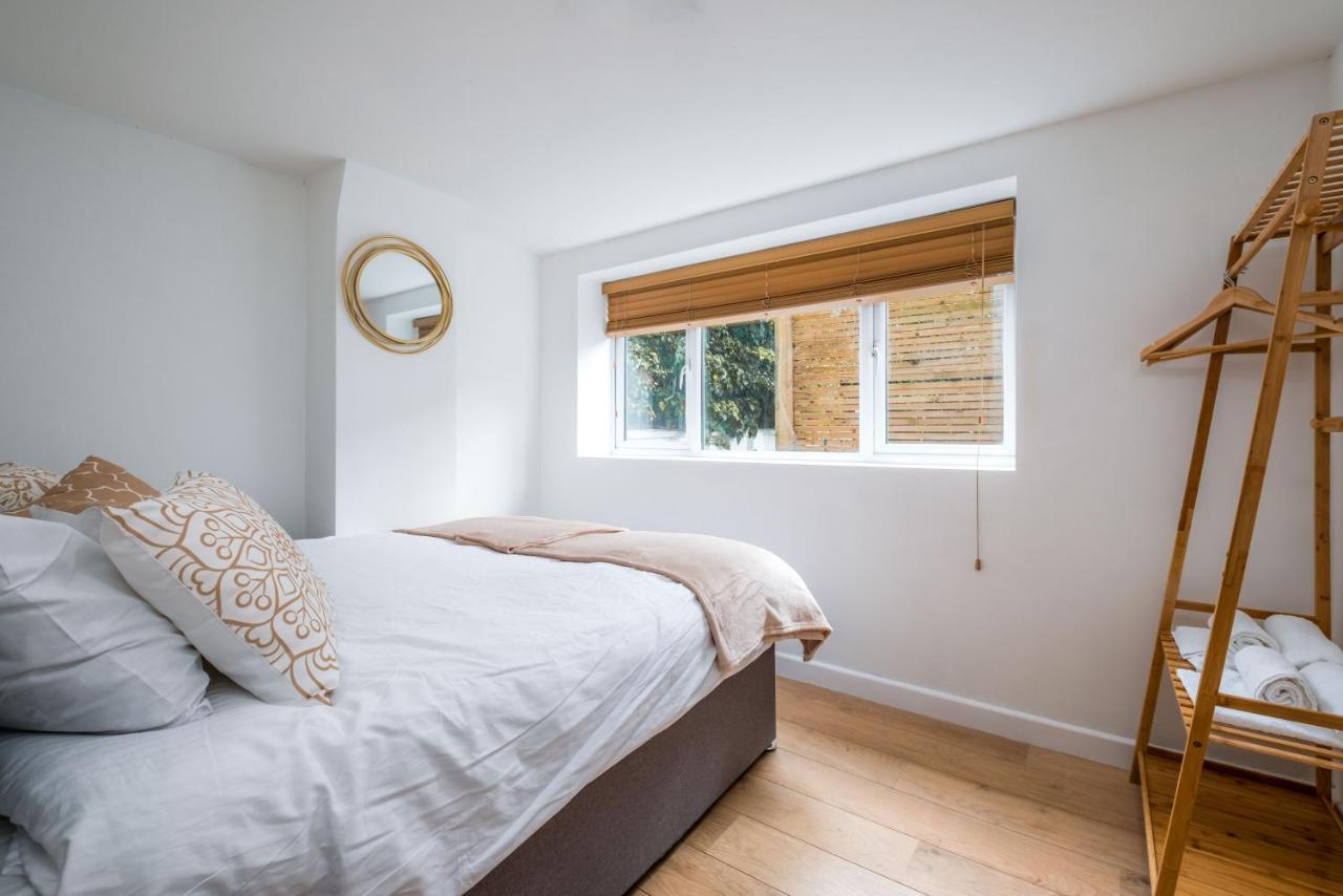 Cosy Flat In Free Parking Area, Next To Bus Stop Brighton Exterior photo